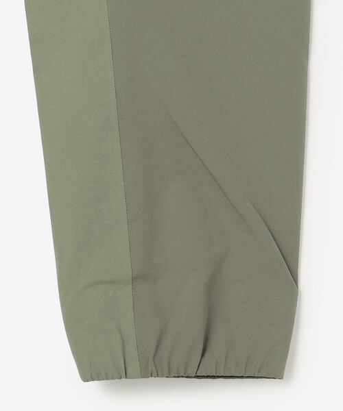 Bshop（ビショップ）の「HIKING PATROL | ARC LIGHTWEIGHT SHELL JACKET 2.0 MEN（その他アウター・メンズ・カーキ・L/M）」の5枚目の写真