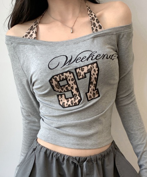 Sibra(シブラ)の「レオパードロゴプリントTシャツ(Tシャツ/カットソー・レディース・グレー/ホワイト/ピンク/ブルー・M)」の1枚目の写真