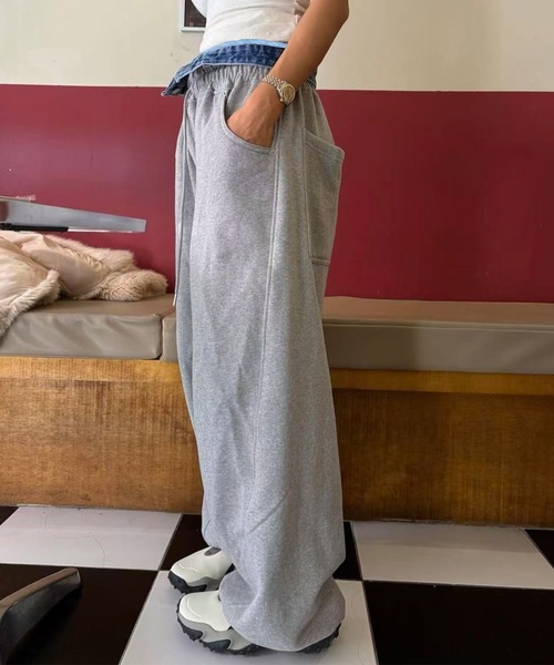 LAFFMO（ラフモ）の「デニムウエスト切り替えスウェットパンツ（その他パンツ・レディース・グレー/ブラック・F）」の7枚目の写真