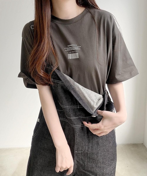 Nana（ナナ）の「ワンポイントロゴ ビッグシルエットTシャツ（Tシャツ/カットソー・レディース・チャコールグレー・FREE）」の14枚目の写真