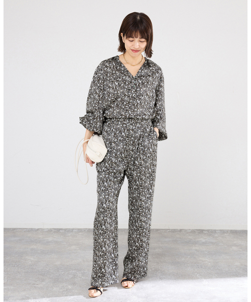 IENA（イエナ）の「フレンチマーガレットブラウス（シャツ/ブラウス・レディース・チャコールグレー/ブルー・FREE）」の3枚目の写真
