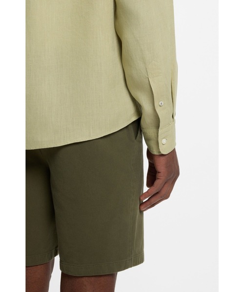 BOSS(ボス)の「レギュラーフィット ボタンダウンシャツ リネン(シャツ/ブラウス・メンズ・カーキ・M/S/L/XL)」の3枚目の写真
