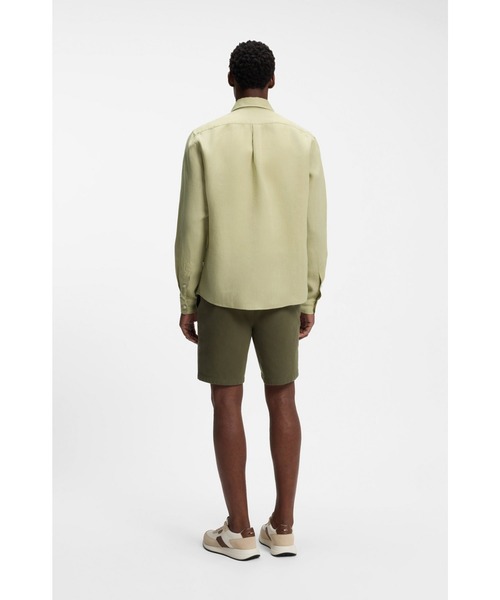 BOSS(ボス)の「レギュラーフィット ボタンダウンシャツ リネン(シャツ/ブラウス・メンズ・カーキ・M/S/L/XL)」の5枚目の写真