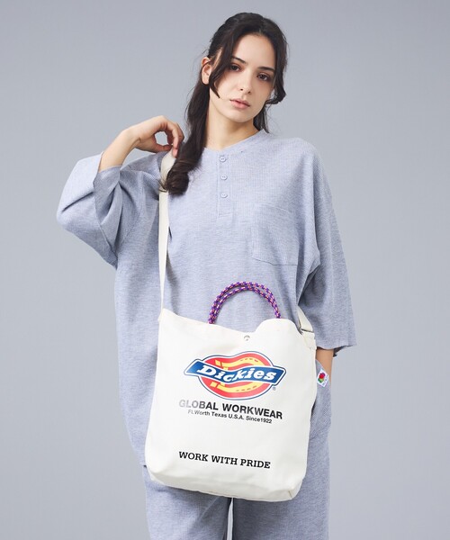 Dickies(ディッキーズ)の「【DICKIES/ディッキーズ】LOGO PRINT ROPE 2WAY SHOULDER / ロゴプリント ロープ2wayショルダーバッグ / トートバッグ / ユニセックス(ショルダーバッグ・メンズ・スミクロ/ブラック/オフホワイト/アイボリー・フリー)」の3枚目の写真