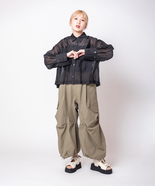 OSMOSIS（オズモーシス）の「クロップドシアーブラウス（シャツ/ブラウス・レディース・ホワイト/ブラック/ブルー・ONE SIZE）」の10枚目の写真