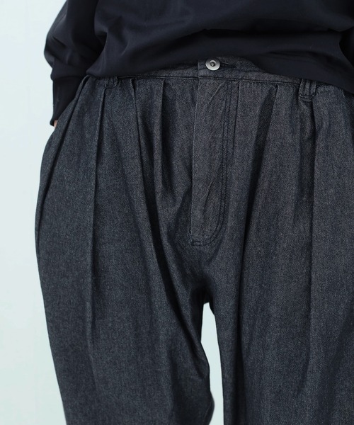 bedsidedrama（ベットサイドドラマ）の「Dream Relaxin Denim Pants（デニムパンツ・レディース・ブラック/インディゴブルー・2/1）」の13枚目の写真