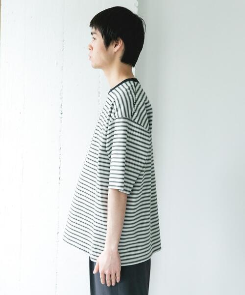 URBAN RESEARCH DOORS(アーバンリサーチドアーズ)の「プレーティングマルチボーダーTシャツ(Tシャツ/カットソー・メンズ・ホワイト系その他/ブラウン系その他・LARGE/MEDIUM)」の9枚目の写真