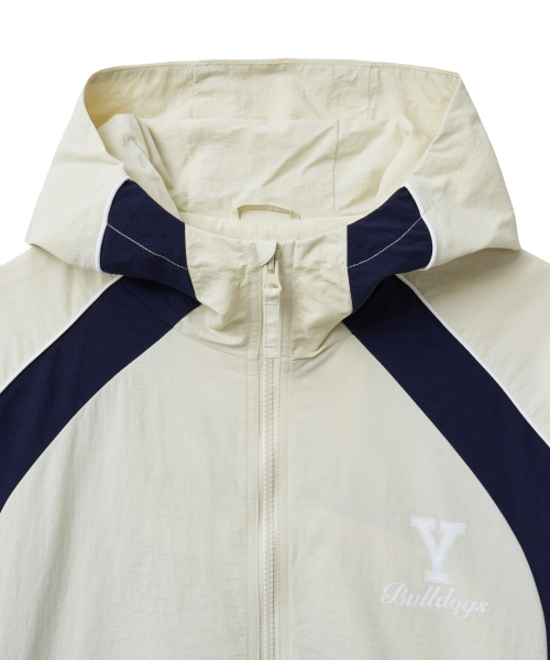 YALE(イェール)の「ブルドッグス トラック ウィンドブレーカー_アイボリー(ナイロンジャケット・レディース・その他・SMALL/MEDIUM/LARGE/X-LARGE)」の4枚目の写真