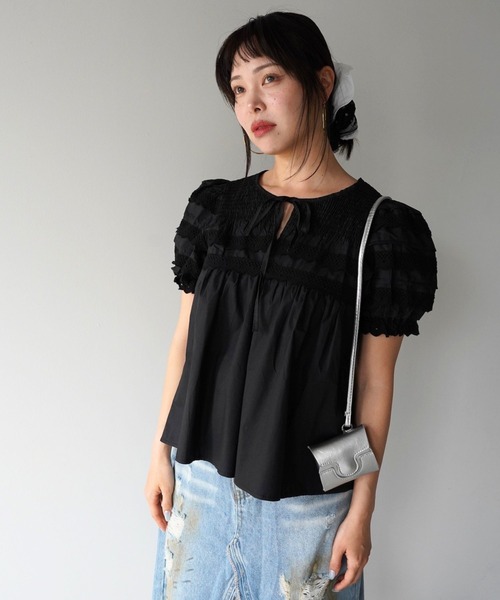 SANSeLF(サンセルフ)の「【SANSeLF】フロントリボンシャーリングレースパフブラウス saw26s063(シャツ/ブラウス・レディース・ホワイト/ピンク/ブラック・FREE)」の10枚目の写真