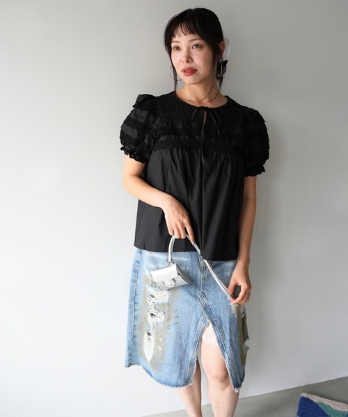 SANSeLF(サンセルフ)の「【SANSeLF】フロントリボンシャーリングレースパフブラウス saw26s063(シャツ/ブラウス・レディース・ホワイト/ピンク/ブラック・FREE)」の13枚目の写真