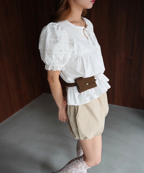 SANSeLF(サンセルフ)の「【SANSeLF】フロントリボンシャーリングレースパフブラウス saw26s063(シャツ/ブラウス・レディース・ホワイト/ピンク/ブラック・FREE)」の19枚目の写真