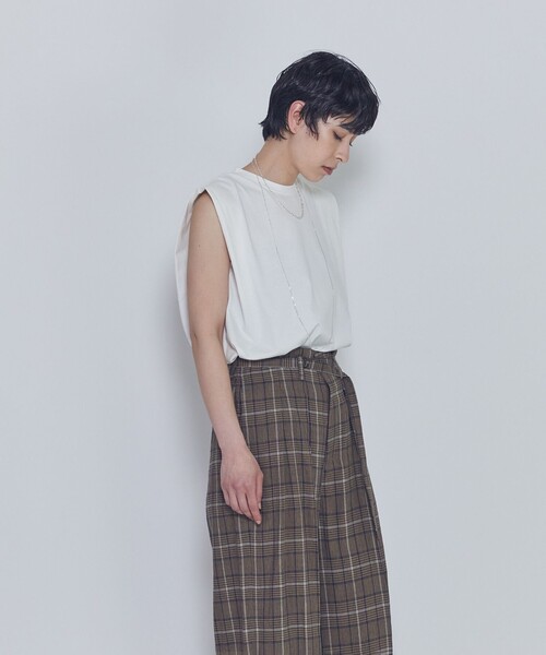 1er Arrondissement(プルミエアロンディスモン)の「ショルダータックノースリーブTシャツ(Tシャツ/カットソー・レディース・ピンク系その他4/ブラック系その他3/オフホワイト・FREE)」の4枚目の写真