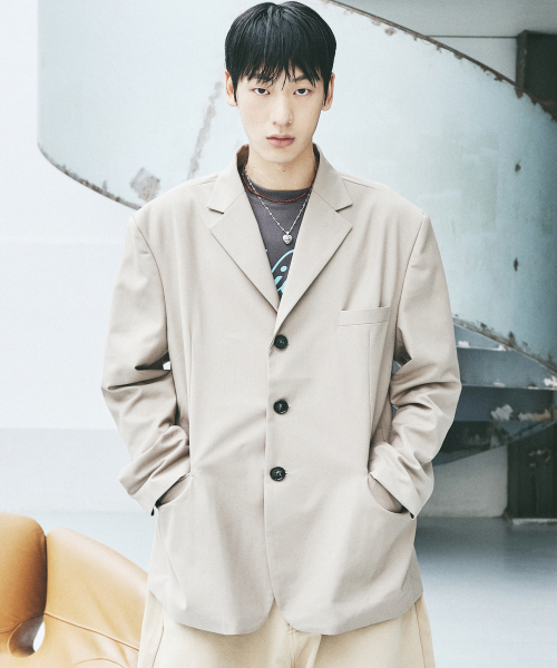 NICK&NICOLE(ニックアンドニコール)の「CLASSIC TAILORED JACKET_BEIGE(テーラードジャケット・メンズ・その他・MEDIUM/LARGE)」の2枚目の写真