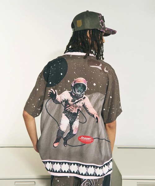PHINGERIN（フィンガリン）の「SUMMER SHIRT SPACE（Tシャツ/カットソー・メンズ・マルチ・SMALL/LARGE/MEDIUM）」の2枚目の写真
