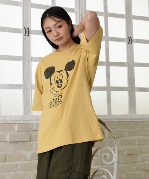 Disney（ディズニー）の「【neos】DISNEY ディズニー ヴィンテージ風 ミッキープリント ルーズシルエットTシャツ かすれ加工 バックプリント 半袖 ユニセックス（Tシャツ/カットソー・レディース・イエロー/スミクロ/アイボリー/ブルー・MEDIUM/X-LARGE/LARGE）」の14枚目の写真