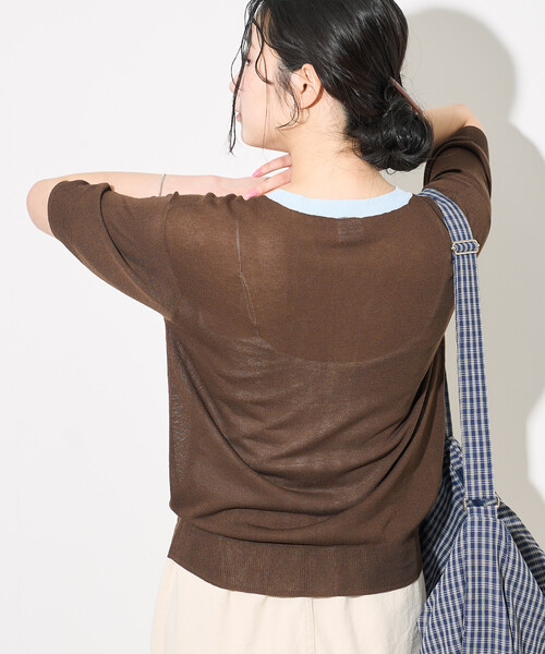 FREAK'S STORE（フリークスストア）の「FRUIT OF THE LOOM × FREAK'S STORE/フルーツオブザルーム 別注 シアー配色ニットカーディガン/リネンタッチ/サマーニットカーディガン（カーディガン/ボレロ・レディース・オフホワイト/ライトグレー/ブラウン・ﾌﾘ-）」の11枚目の写真