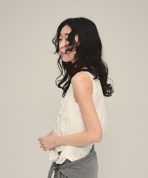 eL(エル)の「【eL】Made in India Cut Work Sleeveless Blouse/699069(シャツ/ブラウス・レディース・ブラック/オフホワイト・FREE)」の6枚目の写真