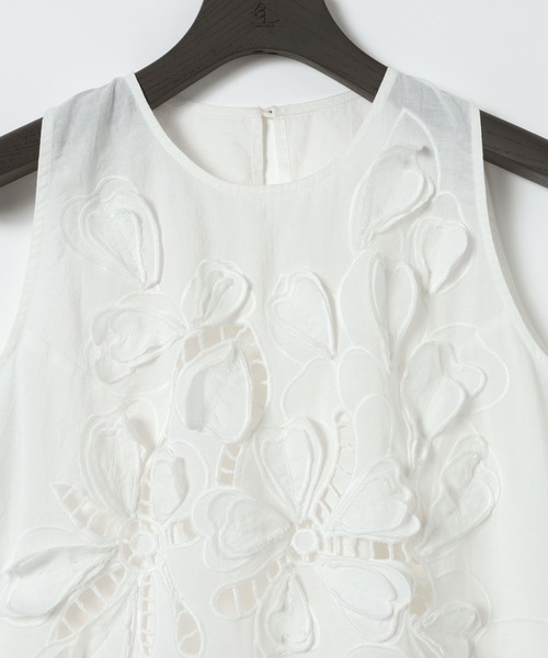 eL(エル)の「【eL】Made in India Cut Work Sleeveless Blouse/699069(シャツ/ブラウス・レディース・ブラック/オフホワイト・FREE)」の14枚目の写真