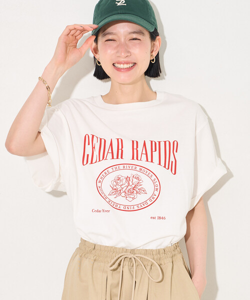 FREAK'S STORE(フリークスストア)の「フラワープリントTシャツ/ロゴTシャツ(Tシャツ/カットソー・レディース・オフホワイト/ライトグレー/チャコール・フリ-)」の8枚目の写真