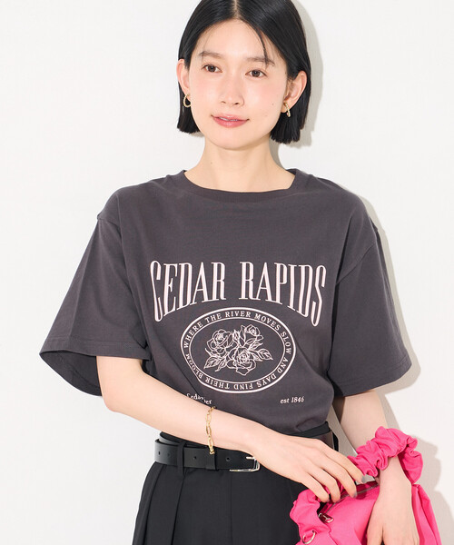 FREAK'S STORE(フリークスストア)の「フラワープリントTシャツ/ロゴTシャツ(Tシャツ/カットソー・レディース・オフホワイト/ライトグレー/チャコール・フリ-)」の21枚目の写真