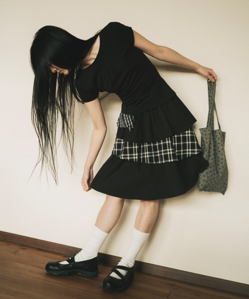 OHESHIO(オヘシオ)の「FLORAL COTTON ECO BAG, KHAKI(エコバッグ/サブバッグ・レディース・その他・FREE)」の4枚目の写真