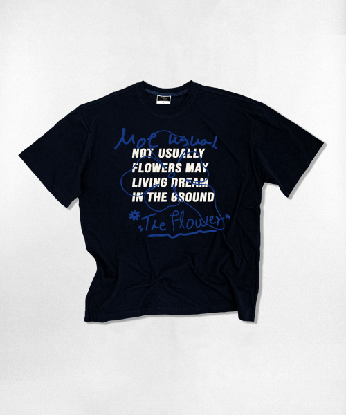 NOTUSUAL（ノットユージュアル）の「フラワーラインオーバーサイズ半袖Tシャツ4カラー（Tシャツ/カットソー・レディース・ネイビー/ライトホワイト/ホワイト/ブラック・SMALL/MEDIUM/LARGE/X-LARGE）」の5枚目の写真