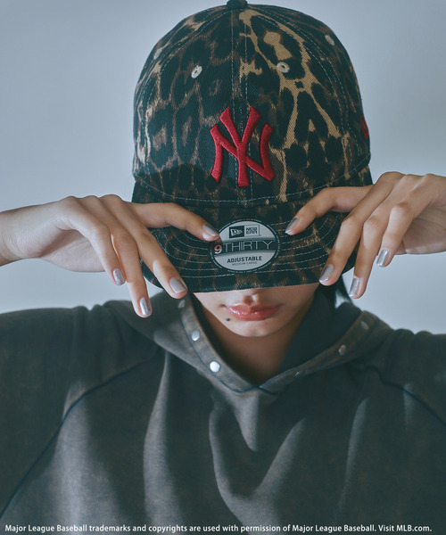 SPIRALGIRL(スパイラルガール)の「【NEW ERA】MLBロゴ総柄9TWENTYキャップ(キャップ・レディース・グリーン系その他2/レオパード・FREE)」の20枚目の写真