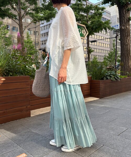 Jena espace merveilleux(ジェナ エスパスメルヴェイユ)の「サッカーブラウス(シャツ/ブラウス・レディース・ブラック/グレー/オフホワイト・FREE)」の6枚目の写真