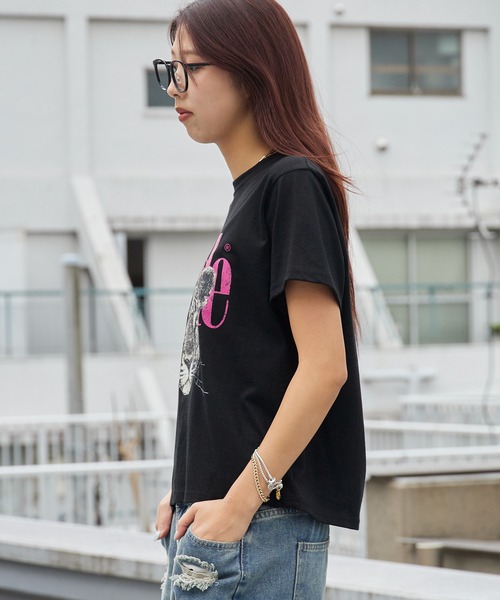 Chick(チック)の「Cheetah Print Compact T-Shirt / チーター プリント コンパクト Tシャツ ミニT チビT ヒョウ 豹 アニマル 動物 レディース メンズ 秋 秋服 2026年秋冬(Tシャツ/カットソー・レディース・ホワイト/ブラック/ベージュ・FREE)」の22枚目の写真