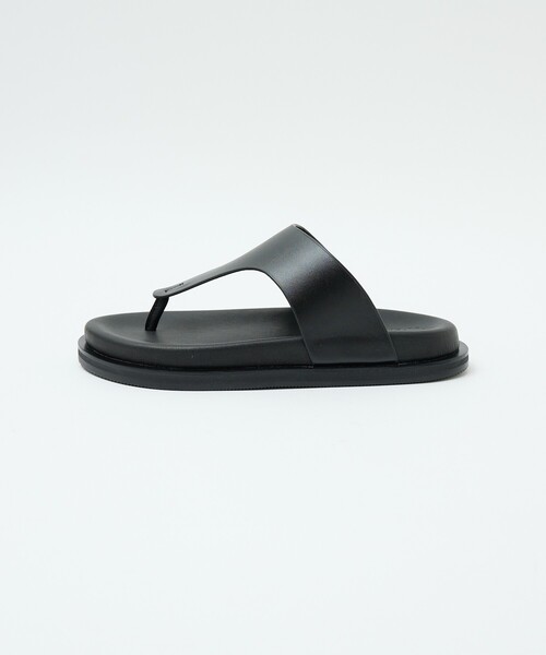 waa.(ワー)の「【Waa.studio / ワースタジオ】KEO SANDALS / ケオ サンダル / トング レザー サンダル / 牛革(サンダル・メンズ・ブラック/ホワイト・43/41/42)」の7枚目の写真
