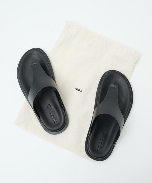 waa.(ワー)の「【Waa.studio / ワースタジオ】KEO SANDALS / ケオ サンダル / トング レザー サンダル / 牛革(サンダル・メンズ・ブラック/ホワイト・43/41/42)」の18枚目の写真