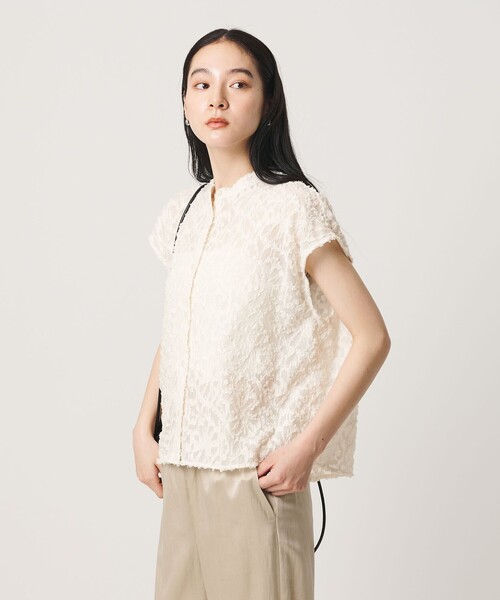 BEAUTY&YOUTH UNITED ARROWS(ビューティーアンドユースユナイテッドアローズ)の「【WEB限定】シアージャガード バンドカラーフレンチスリーブブラウス ウォッシャブル(シャツ/ブラウス・レディース・ピンク/オフホワイト/ブラック・FREE)」の5枚目の写真