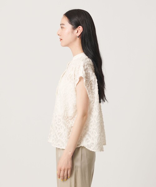 BEAUTY&YOUTH UNITED ARROWS(ビューティーアンドユースユナイテッドアローズ)の「【WEB限定】シアージャガード バンドカラーフレンチスリーブブラウス ウォッシャブル(シャツ/ブラウス・レディース・ピンク/オフホワイト/ブラック・FREE)」の14枚目の写真