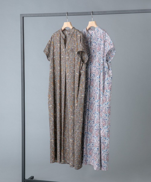 LIBERTY(リバティー)の「◆タナローンリバティフレンチスリーブワンピース(ワンピース・レディース・ダークオリーブ/ピンク系その他3・MEDIUM)」の2枚目の写真