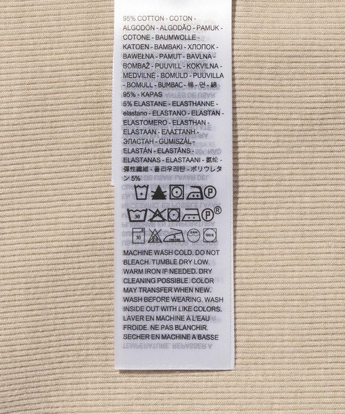 Levi's(リーバイス)の「Levi's/リーバイス エッセンシャル ロングスリーブ ヘンリーTシャツ(Tシャツ/カットソー・レディース・ベージュ・S/XS/M)」の10枚目の写真