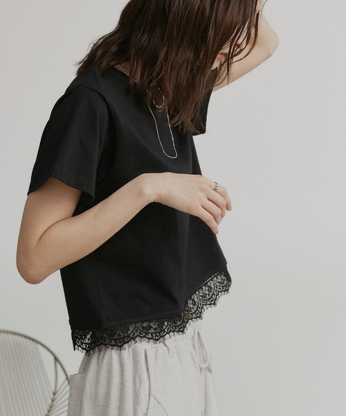ad thie(アドティエ)の「レース ドッキング ショート丈 Tシャツ(Tシャツ/カットソー・レディース・オフホワイト/ブラウン/ブラック・FREE)」の21枚目の写真