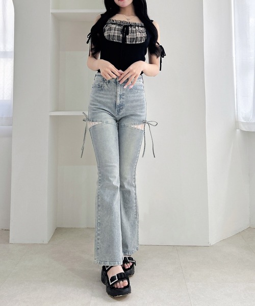 INGNI(イング)の「サイドリボンレース貼付フレアデニムパンツ(デニムパンツ・レディース・ブルー系その他3/ブルー系その他・S/M)」の10枚目の写真