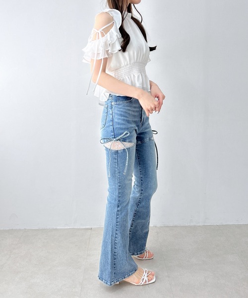 INGNI(イング)の「サイドリボンレース貼付フレアデニムパンツ(デニムパンツ・レディース・ブルー系その他3/ブルー系その他・S/M)」の15枚目の写真