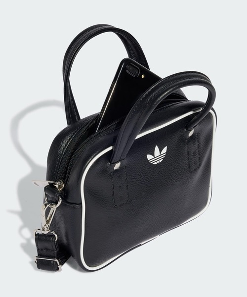 adidas(アディダス)の「アディカラー XS バッグ / アディダスオリジナルス adidas Originals(ショルダーバッグ・メンズ・ブラック・FREE)」の6枚目の写真