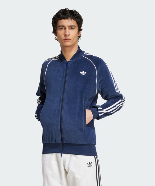 adidas(アディダス)の「SST アディカラー ベロア トラックトップ / ジャージ / トラックジャケット / アディダスオリジナルス adidas Originals(ジャージ・メンズ・ブルー・XX-LARGE/MEDIUM/LARGE/3XL/XX-SMALL/X-SMALL/X-LARGE/SMALL)」の4枚目の写真