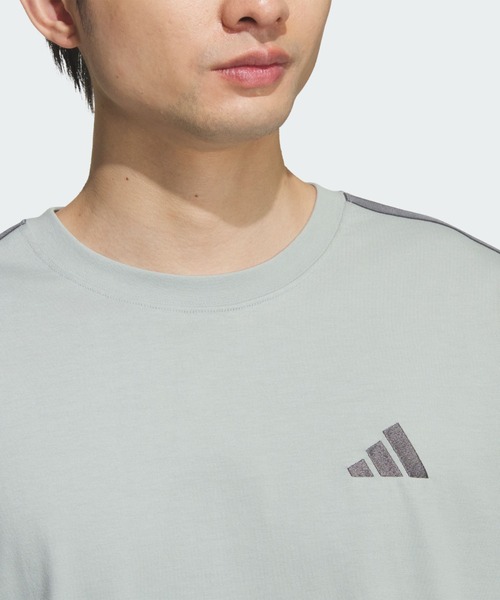 adidas(アディダス)の「エッセンシャルズ プラス ルーズフィット スリーストライプス シングルジャージー 長袖Tシャツ / ロンT / アディダス adidas(Tシャツ/カットソー・メンズ・グリーン・XX-LARGE/3XL/LARGE/MEDIUM/SMALL/X-LARGE/X-SMALL)」の5枚目の写真