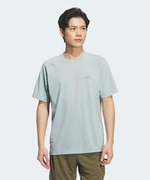 テック エッセンシャルズ クールタッチ レギュラーフィット ステルス スリーバー 半袖Tシャツ / アディダス adidas