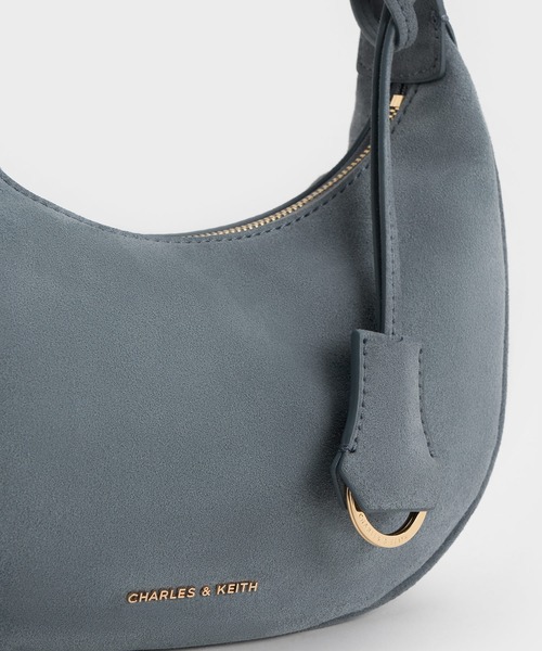 CHARLES & KEITH(チャールズ & キース)の「Vega ベガ ホーボーバッグ(ショルダーバッグ・レディース・ダークブラウン系5/ブルー系その他7・S)」の7枚目の写真