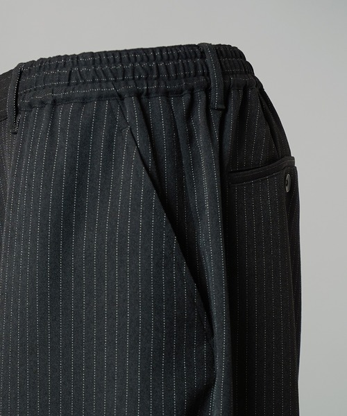 MAISON SPECIAL(メゾンスペシャル)の「《UNISEX》Curve Switching Prime-Wide Pants/カーブスイッチングプライムワイドパンツ【MAISON SPECIAL/メゾンスペシャル】■セットアップ対応■(その他パンツ・メンズ・ブラック/グレー・0/1/2)」の22枚目の写真