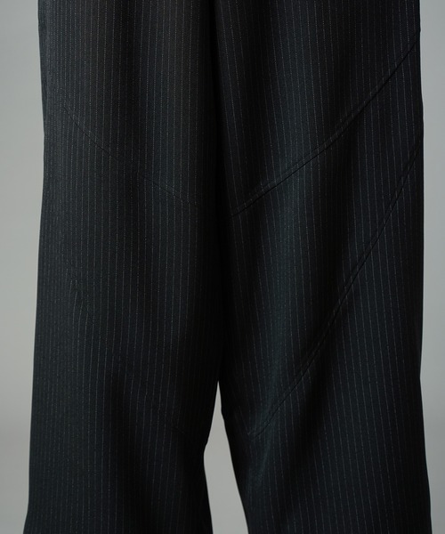 MAISON SPECIAL(メゾンスペシャル)の「《UNISEX》Curve Switching Prime-Wide Pants/カーブスイッチングプライムワイドパンツ【MAISON SPECIAL/メゾンスペシャル】■セットアップ対応■(その他パンツ・メンズ・ブラック/グレー・0/1/2)」の20枚目の写真