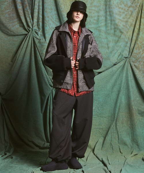 MAISON SPECIAL(メゾンスペシャル)の「《UNISEX》Curve Switching Prime-Wide Pants/カーブスイッチングプライムワイドパンツ【MAISON SPECIAL/メゾンスペシャル】■セットアップ対応■(その他パンツ・メンズ・ブラック/グレー・0/1/2)」の6枚目の写真