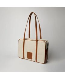 ボヤージスクエア (VOYAGE SQUARE) ショルダーバッグ