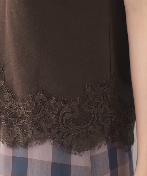 index(インデックス)の「【接触冷感/UVケア】裾レースロゴTシャツ《洗濯機OK/S-3L》(Tシャツ/カットソー・レディース・ブラウン系その他/ブラック/サックスブルー/オフホワイト・36/44/42/40/38)」の5枚目の写真