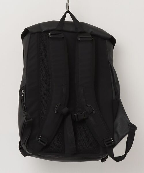 Columbia(コロンビア)の「【Columbia】アーバントレックWR 22L バックパック(バックパック/リュック・メンズ・ブラック・ONE SIZE)」の4枚目の写真