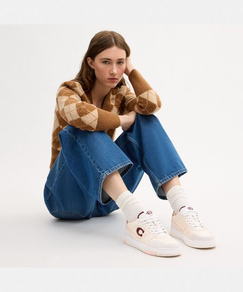 COACH(コーチ)の「ソーホー スニーカー・シグネチャー ジャカード(スニーカー・レディース・ホワイト系その他・6.5B/7B/8B/5B/6B)」の6枚目の写真